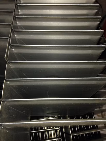 Намоточный станок с ЧПУ с одним валом и двигателями с изменяемой частотой.